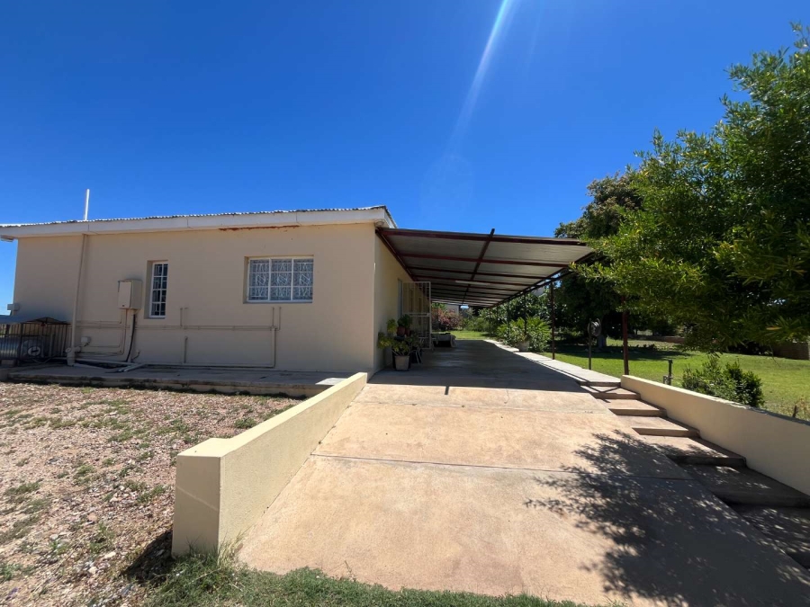 4 Bedroom Property for Sale in Olyfvenhoudtsdrift Northern Cape